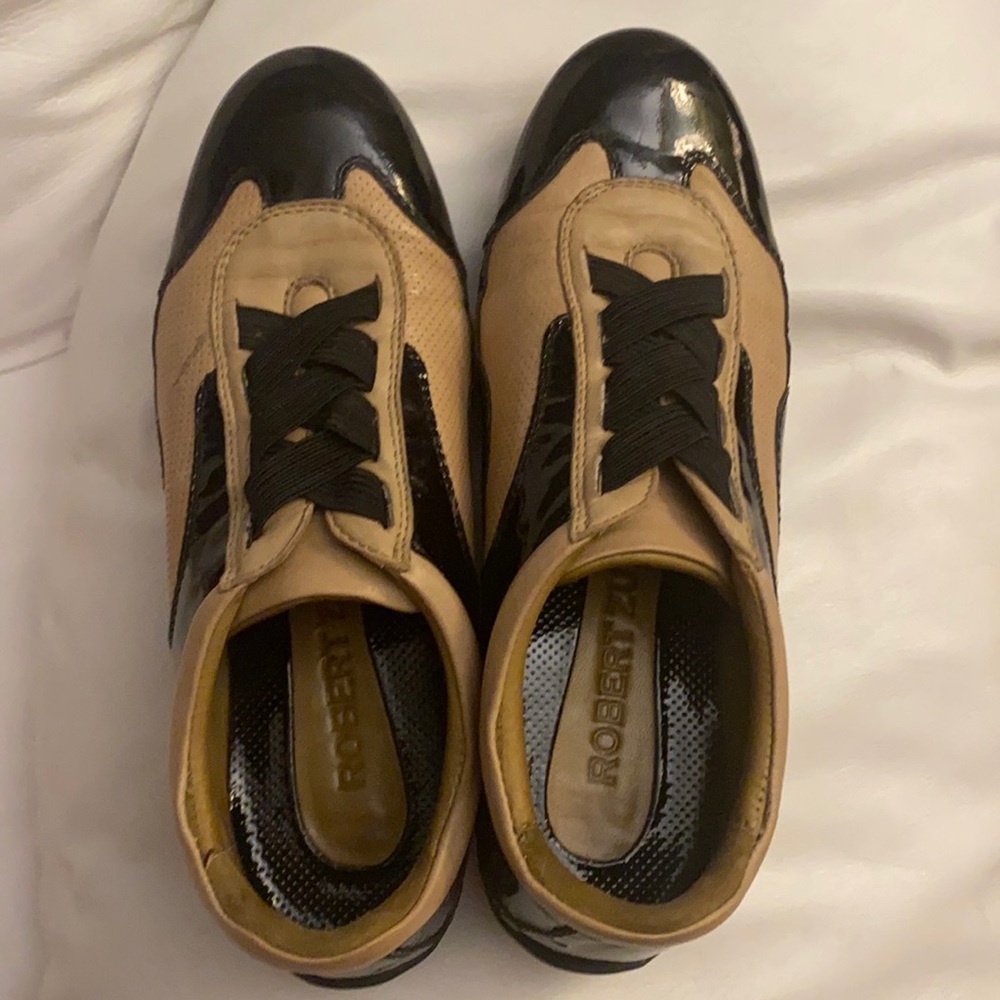 Black patent women dress sneaker